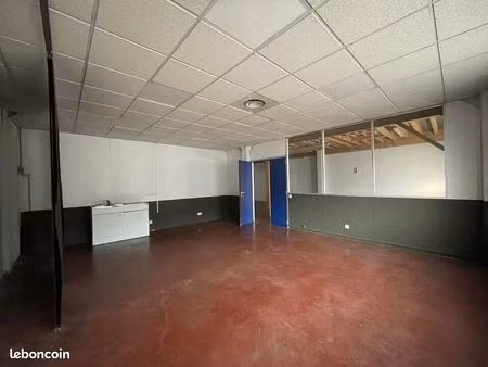 local bureaux 205 m²