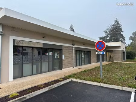 bureaux neufs dans des locaux professionnels partagés