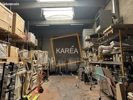 local d'activité 308 m²