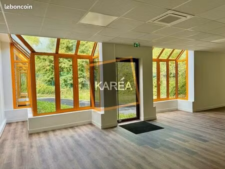 local d'activité 304 m²