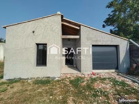 propriété 5 pièces 171 m²