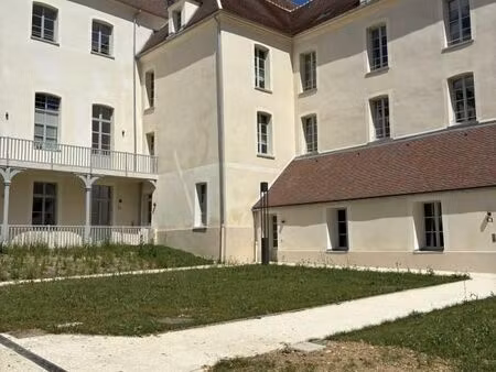 appartement 2 pièces 60 m²