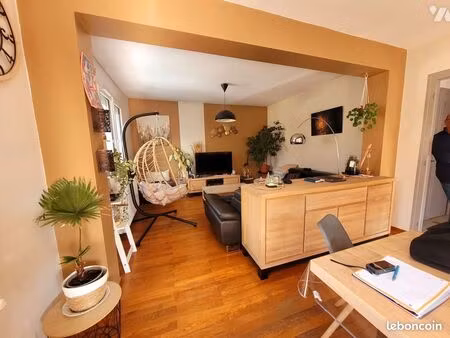 maison 7 pièces 160 m²