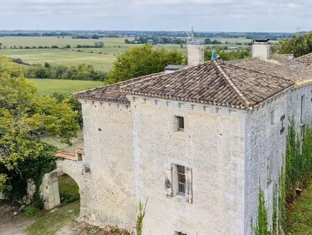 maison ancienne à vendre à asques