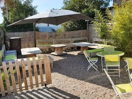 pizzeria + distributeur 24/24