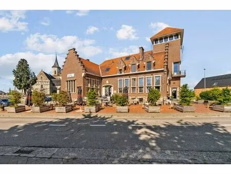 un bien immobilier unique à kumtich (commerce et 2 appartem