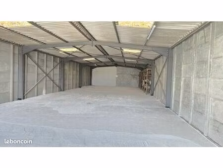 entrepôt 220 m² hyères