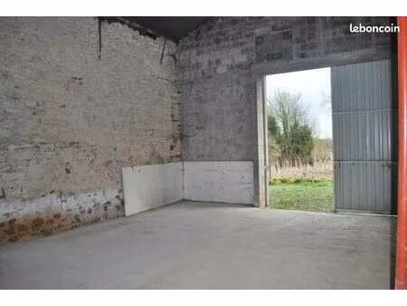 garde meubles/espace de stockage/box de stockage