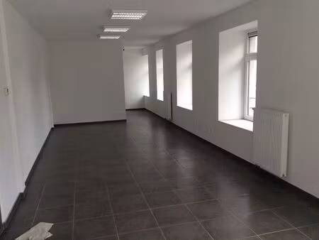 surface commerciale à louer à rue de france 1 rochefort (vwd14612)