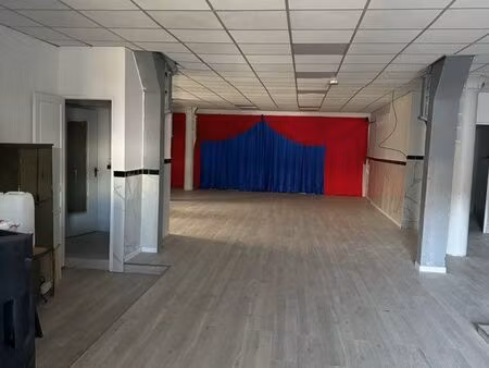 local à louer 202 m2 choisy le roi