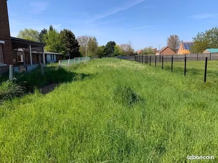 terrain 1050 m² rosult