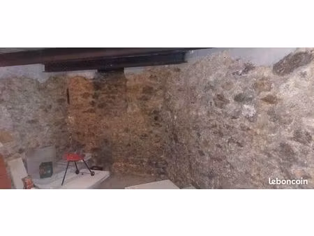 cave de stockage  ou atelier pour petite activité  box  remise  local de 18m2 à drancy  pr