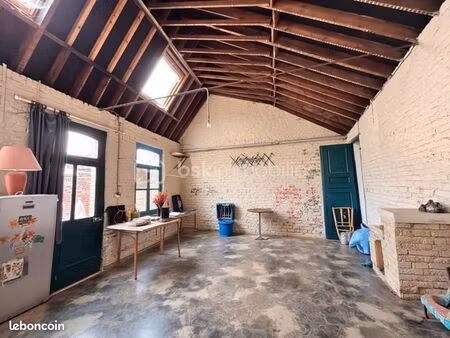 longère 8 pièces 150 m²