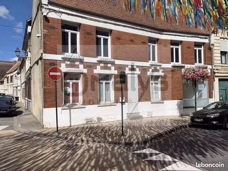 immeuble 5 pièces 190 m²