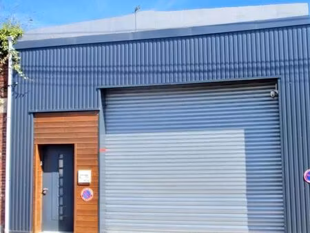 local divers 165 m² mericourt