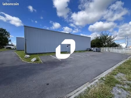 local commercial 400 m²