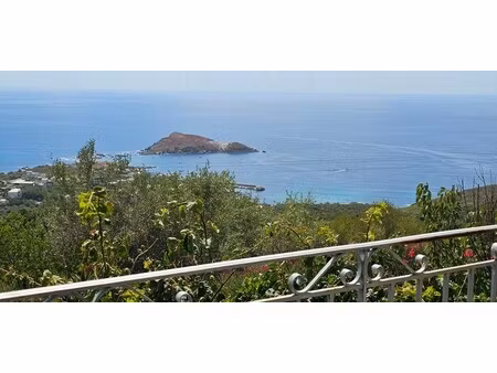 maison contemporaine à vendre à centuri