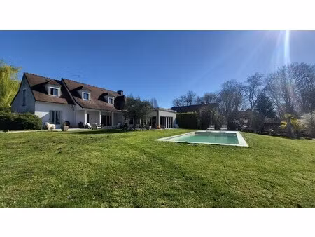 maison de luxe à vendre à santeny