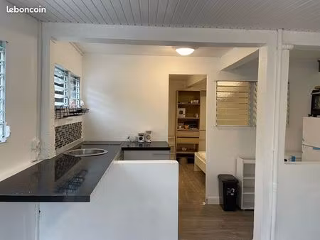 bel appartement meublé avec immense jardin à louer au gros morne