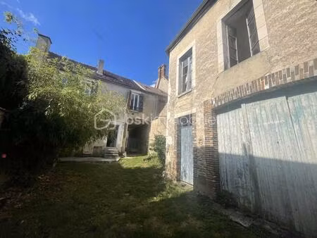 maison ancienne de 340 m² à ligny-le-chatel