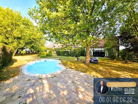 longère authentique avec 6 chambres et piscine – à seulement 2h de paris