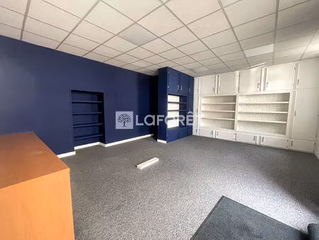 local commercial jarnac 3 pièce(s) 57 m2