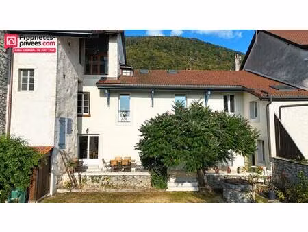 charmante maison en pierre 200m2 - collonges 01550 - 675'000