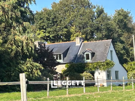 maison 9 pièce(s)  maël-pestivien