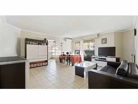 nice nord / 3 pieces stationnement et cave