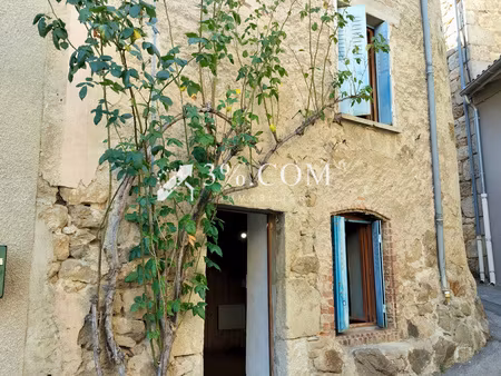 maison de village en pierre de 60m2 avec deux chambres