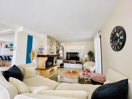 vente maison 4 pièces 125 m² à sauveterre (32220)  262 000 €