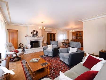 vente maison 5 pièces 155 m² à angouleme (16000)  265 500 €