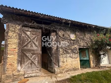 à vendre : grange à saint-alban-de-roche