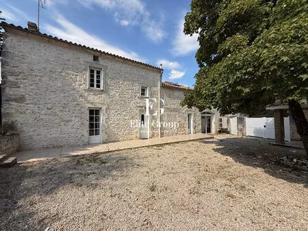 a vendre maison en pierre - douzat - 180 m²