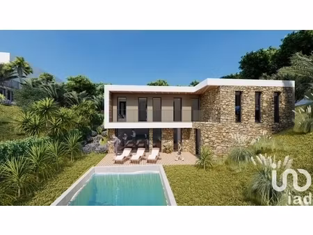 vente terrain à bâtir 747 m²