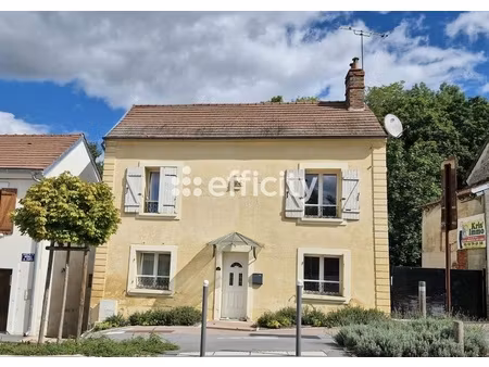 maison 3 pièces - 120 m²