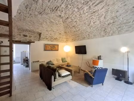 appartement avec garage et cour