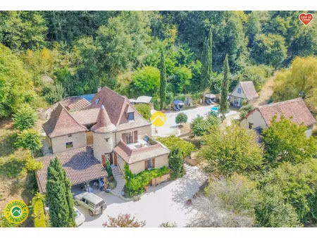 vente maison 9 pièces 182 m² à saint-chamassy (24260)  572 000 €