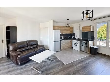 location appartement  40.85 m² t-2 à tigery  840 €