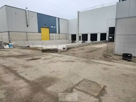 espace d'entrepôt à louer dans un emplacement privilégié