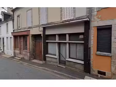 immeuble boussac m² t-10 à vendre  64 000 €