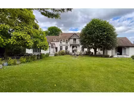 location maison  650 m² t-10 à barbizon  8 500 €
