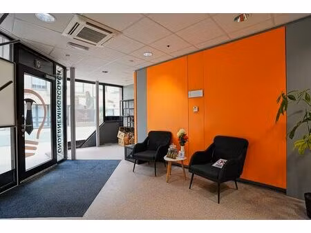 te huur: handelspand 165 m² met 5 parkeerplaatsen in cent...