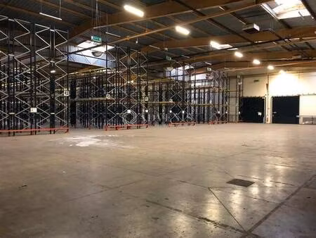 entrepôt à louer
