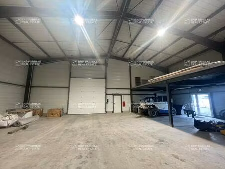 local d'activités à louer