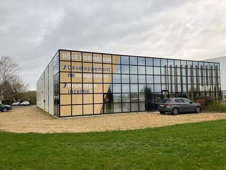 sas square habitat credit agricole touraine poitou