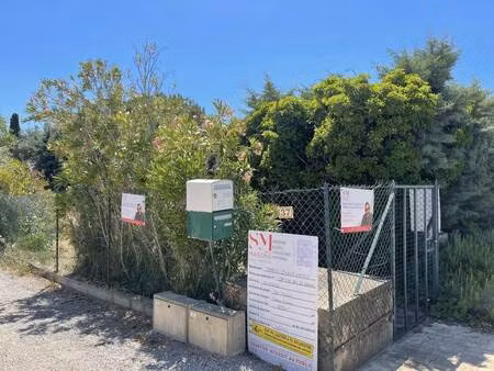 terrain constructible viabilisé à vendre