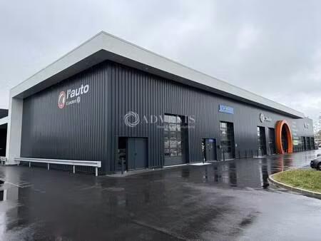 local commercial à louer