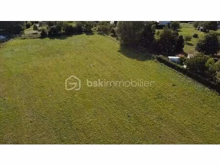 terrain constructible viabilisé à vendre