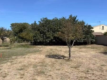 terrain constructible viabilisé à vendre